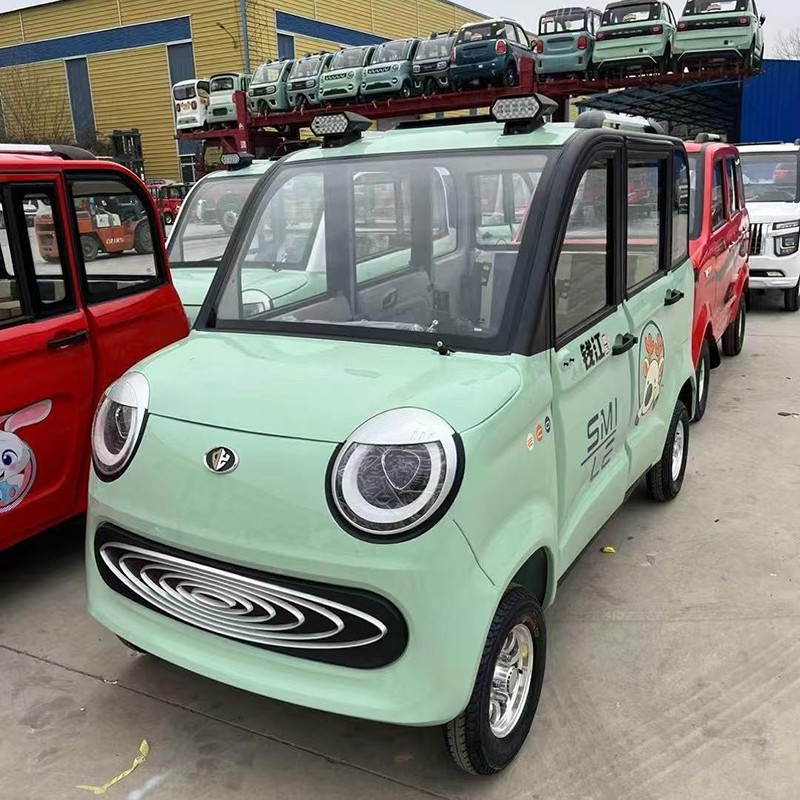 Vehículo eléctrico de cuatro ruedas.